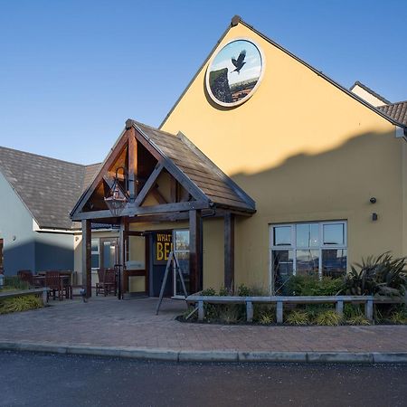 The Raven'S Cliff Lodge By Marston'S Inns Motherwell Buitenkant foto